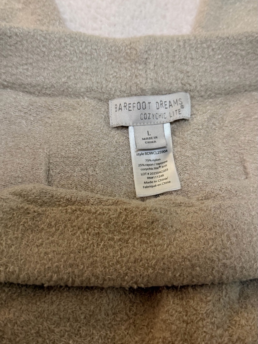 Women’s Barefoot Dreams CozyChic Lite Neutral Taupe Pants - Size L